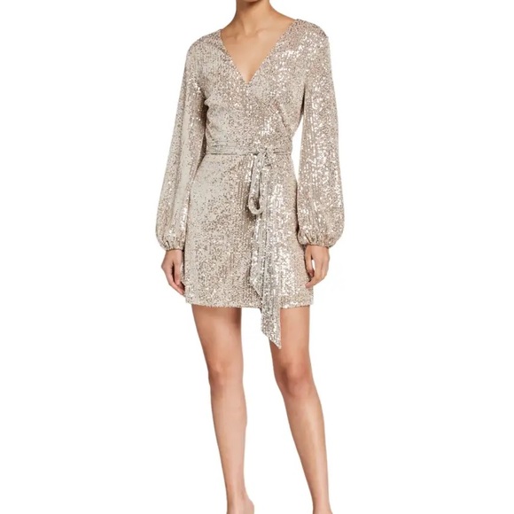 Likely Dresses & Skirts - Likely Lange Long-Sleeve Sequin Cocktail Dress size 8 NWT